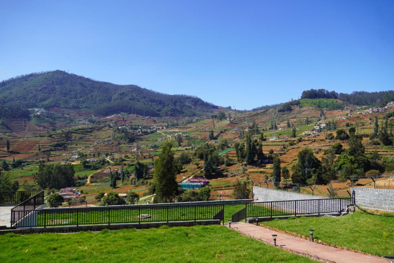 Hotel Acorn House à Ooty Extérieur photo